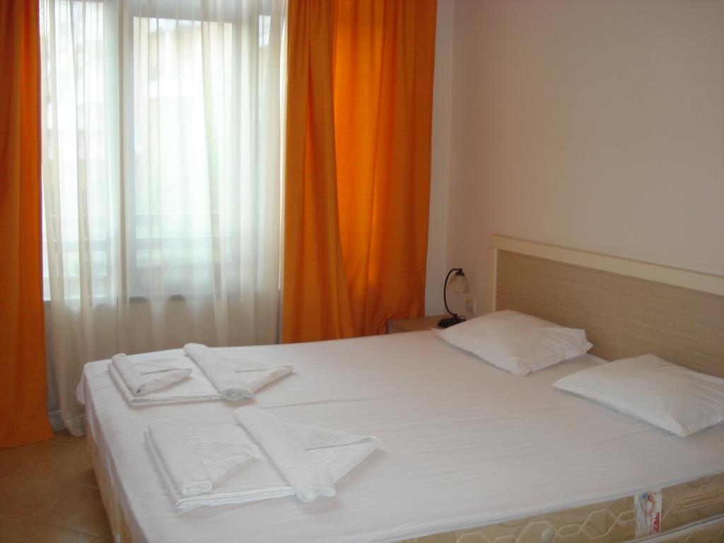 Royal Sun - Sunny Cove Apartment Slantchev Briag Extérieur photo