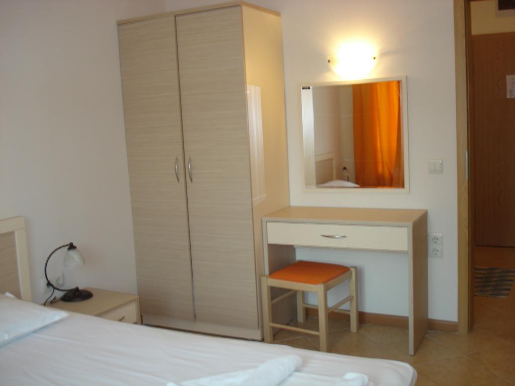 Royal Sun - Sunny Cove Apartment Slantchev Briag Extérieur photo